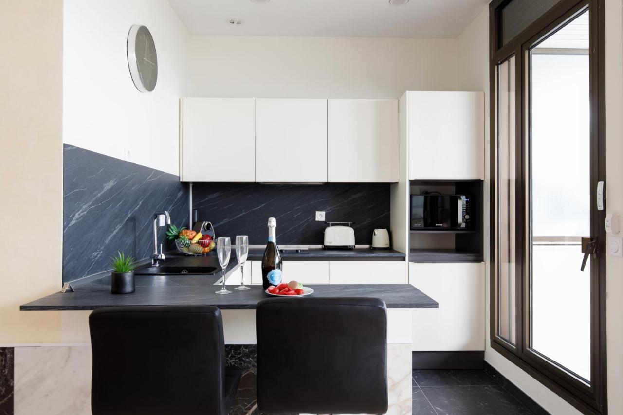 Apartment Gray D'albion 1d2 Yourhosthelper