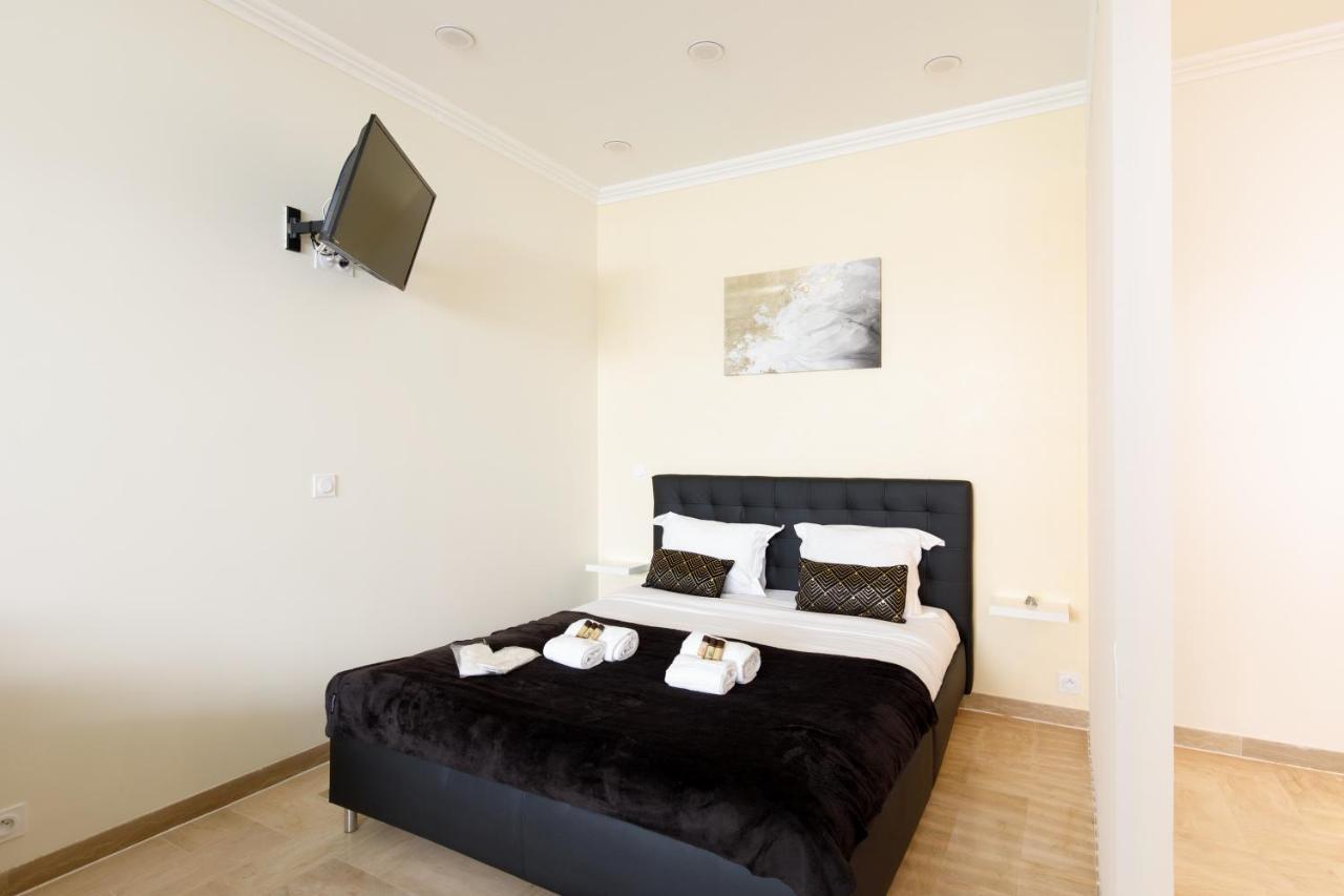 Gray D'albion 1d2 Yourhosthelper Apartment Cannes